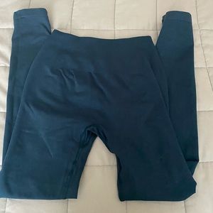 Alphalete Amplify Dark Water Leggings